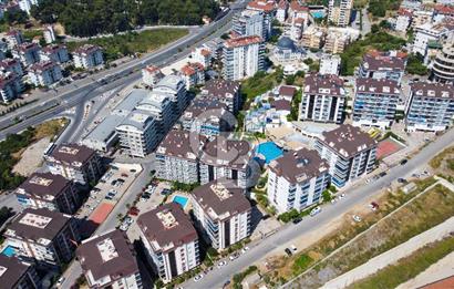 Alanya Çıplaklı Mh Lüks Sitede Eşyalı 1+1 Satılık Daire