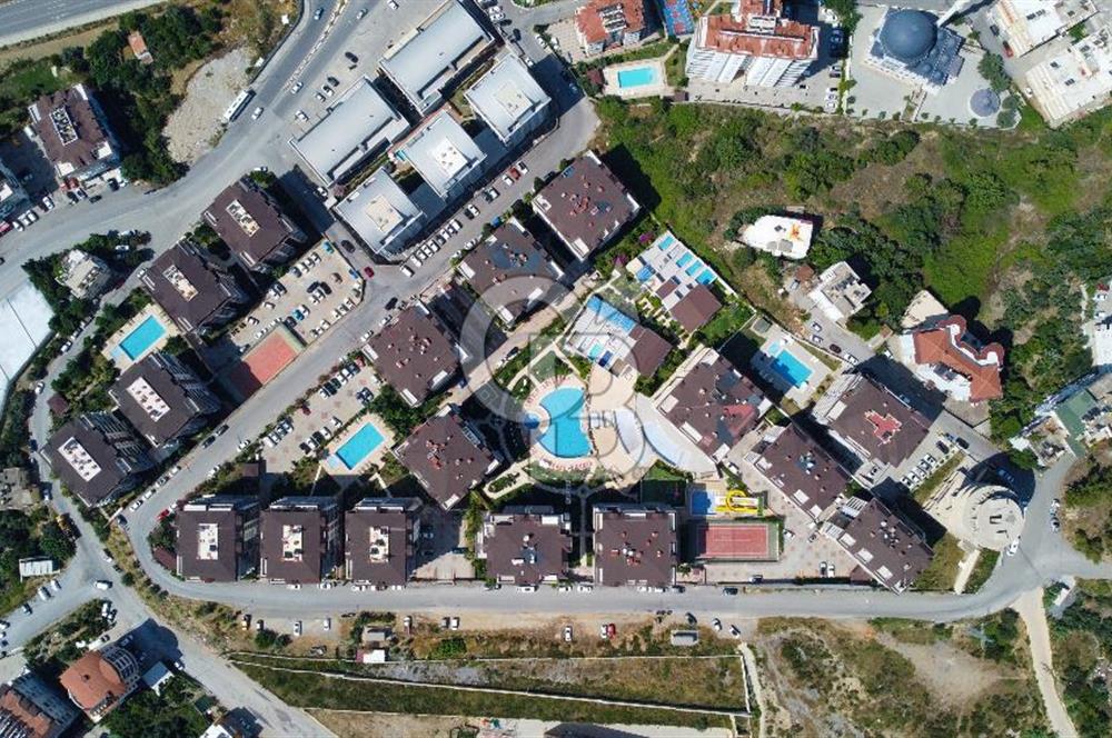 Alanya Çıplaklı Mh Lüks Sitede Eşyalı 1+1 Satılık Daire
