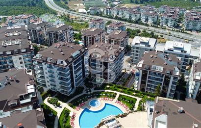 Alanya Çıplaklı Mh Lüks Sitede Eşyalı 1+1 Satılık Daire