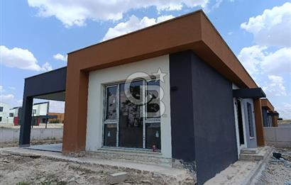 TEMELLİ SATILIK MÜSTAKİL EV 2+1 BAHÇELİ, GARAJLI, DOĞALGAZLI