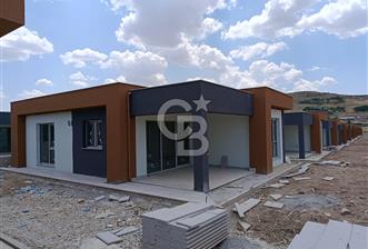 TEMELLİ SATILIK MÜSTAKİL EV 2+1 BAHÇELİ, GARAJLI, DOĞALGAZLI