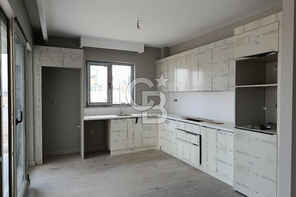 TEMELLİ SATILIK MÜSTAKİL EV 2+1 BAHÇELİ, GARAJLI, DOĞALGAZLI