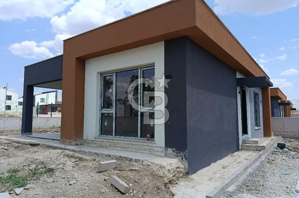 TEMELLİ SATILIK MÜSTAKİL EV 2+1 BAHÇELİ, GARAJLI, DOĞALGAZLI