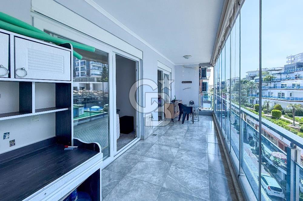 Alanya Çıplaklı Mh Lüks Sitede Eşyalı 1+1 Satılık Daire