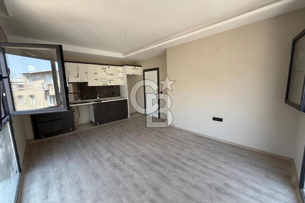ÇİĞLİ, BALATÇIK MAHALLESİNDE, 45 M², 1+1 KORİDORLU BOŞ DAİRE