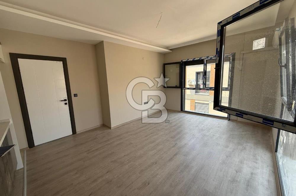 ÇİĞLİ, BALATÇIK MAHALLESİNDE, 45 M², 1+1 KORİDORLU BOŞ DAİRE