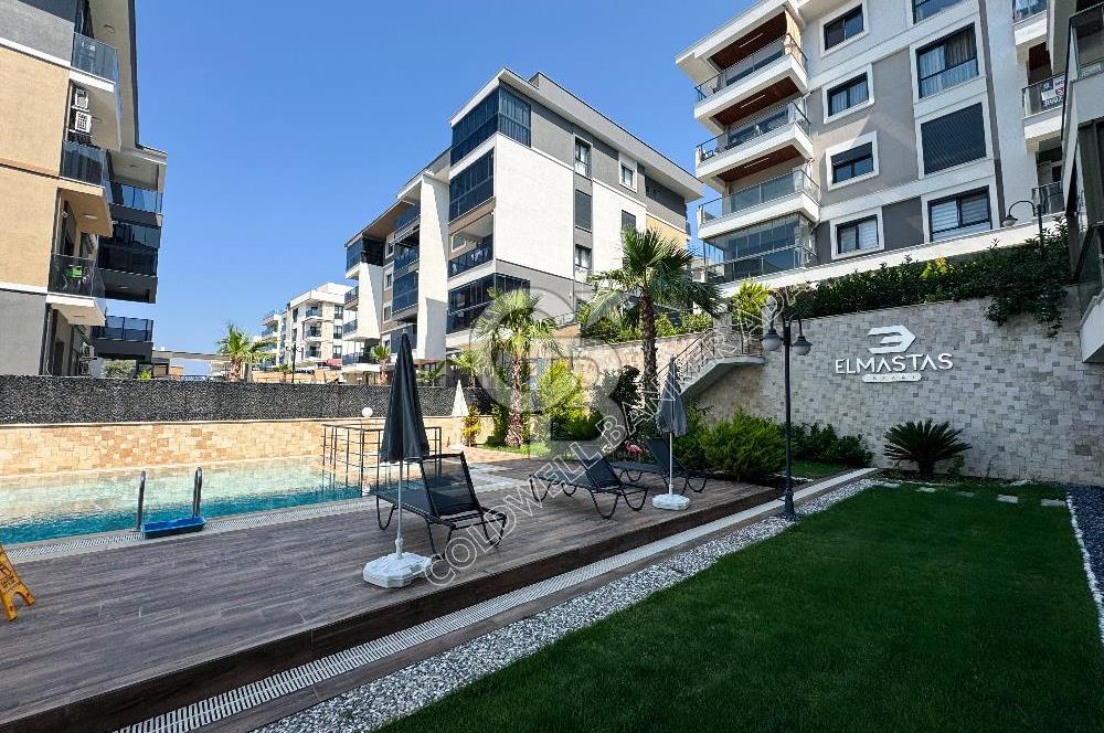 Full Eşyalı Site İçinde Lüks 1+1 Satılık Daire