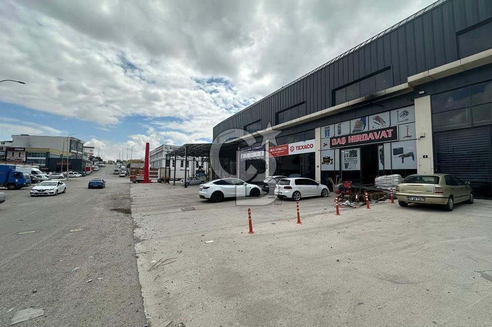 Başkent Sanayi Sitesinde Satılık Hırdavat  Dükkanı