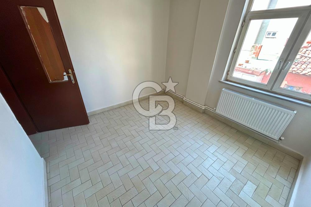 Çanakkale Lapseki Merkez'de Geniş ve Balkonlu 3+1 Daire