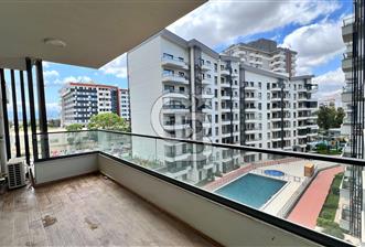 Parkyaşam Bornova Sitesi'nde 3+1 Havuz Cepheli Satılık Daire