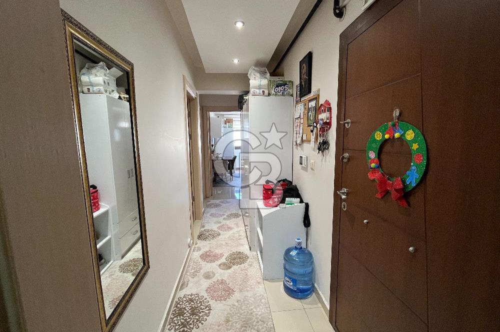 10 Yaşında, Asansörlü, Kapalı Otoparklı - Üçyolda 2+1
