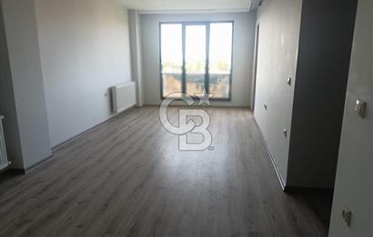 ÜNİVERSİTEYE YAKIN DENİZ MANZARALI 2+1 DAİRE CUMHURİYET