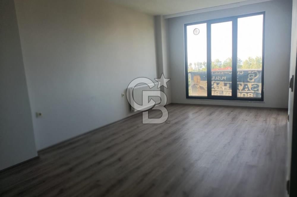 ÜNİVERSİTEYE YAKIN DENİZ MANZARALI 2+1 DAİRE CUMHURİYET