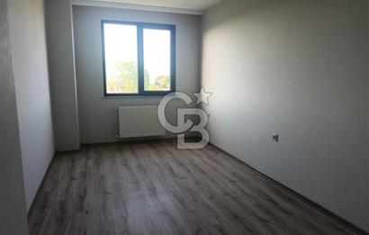 ÜNİVERSİTEYE YAKIN DENİZ MANZARALI 2+1 DAİRE CUMHURİYET