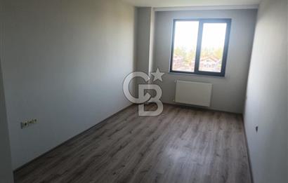ÜNİVERSİTEYE YAKIN DENİZ MANZARALI 2+1 DAİRE CUMHURİYET