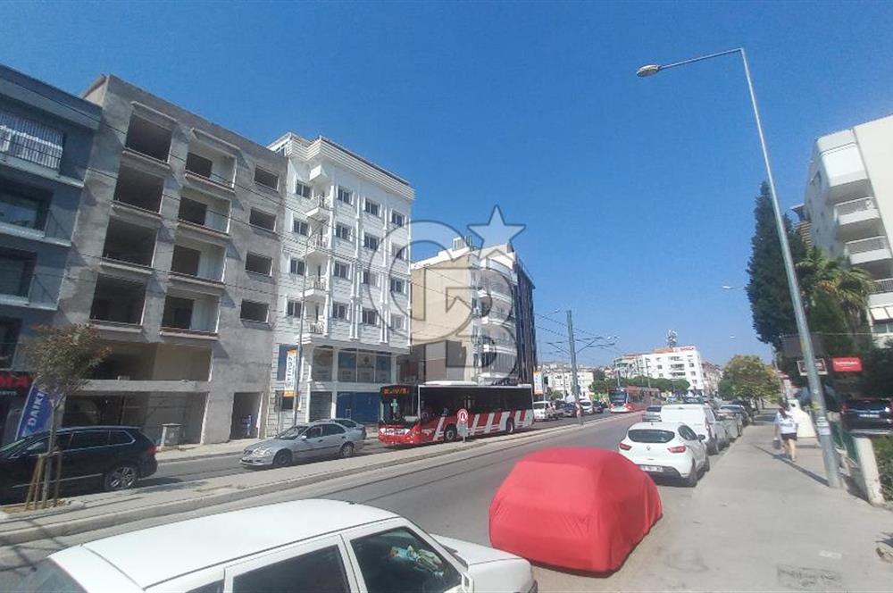 Ataşehir girişinde cadde üzeri sıfır dubleks daire