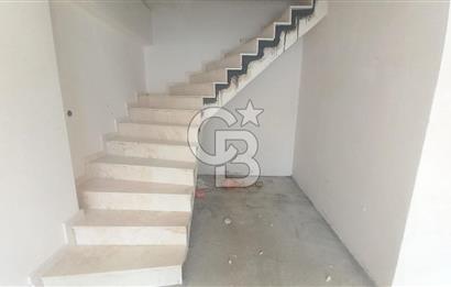 Ataşehir girişinde cadde üzeri sıfır dubleks daire 