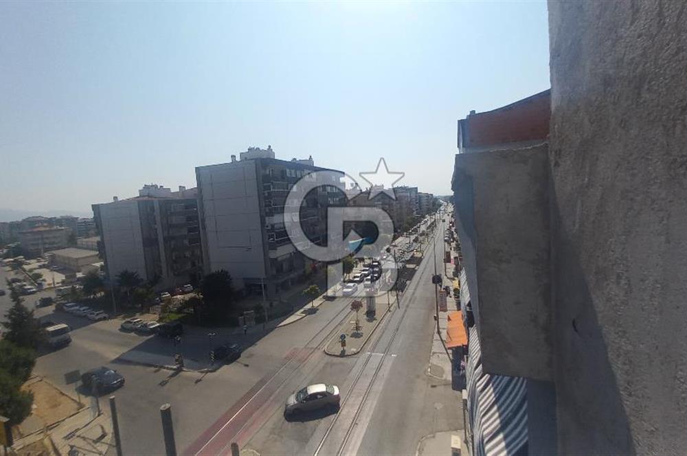 Ataşehir girişinde cadde üzeri sıfır dubleks daire 