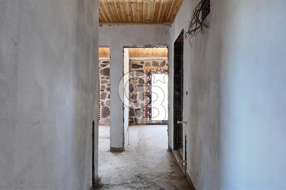 SATILIK GERÇEK TAŞ VİLLA BUCA KAYNAKLARDA DOĞAYLA İÇ İÇE YAŞAM