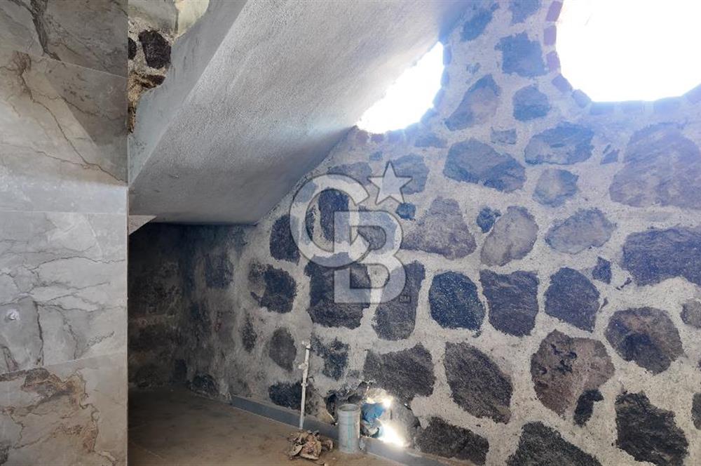 SATILIK GERÇEK TAŞ VİLLA BUCA KAYNAKLARDA DOĞAYLA İÇ İÇE YAŞAM