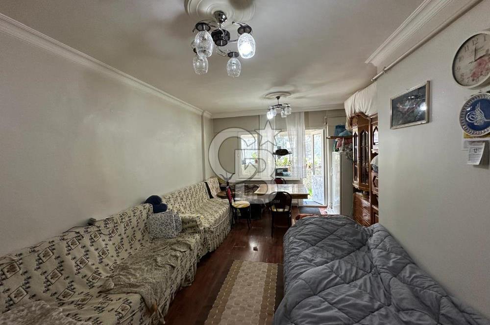 Ümraniye Atakent Mahallesi nde Satılık 2+1 Daire