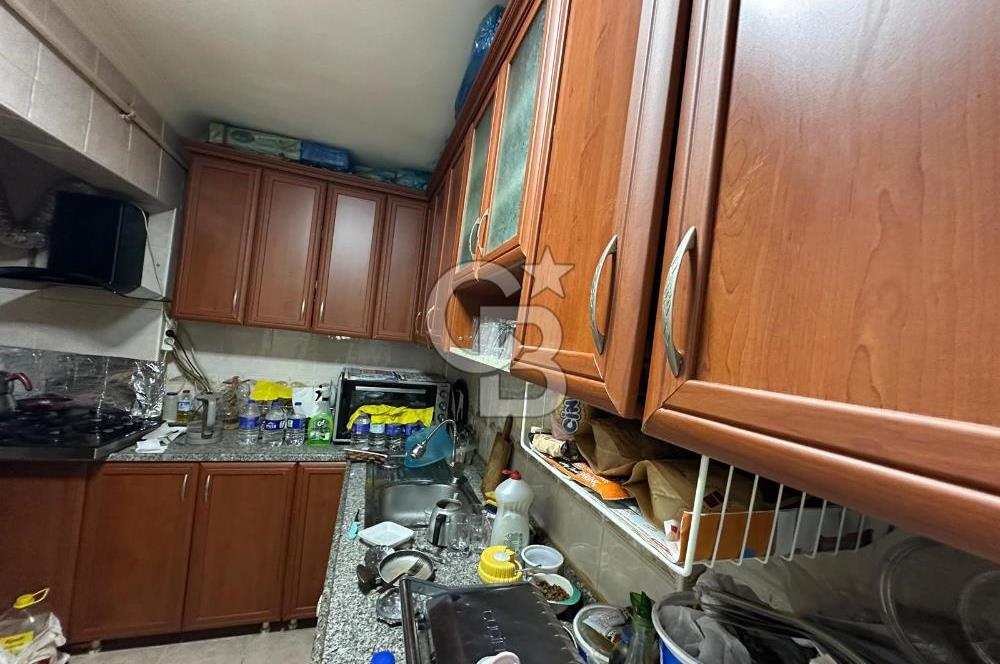 Ümraniye Atakent Mahallesi nde Satılık 2+1 Daire