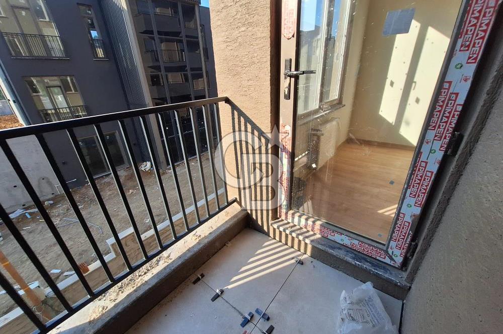 ÇANAKKALE MERKEZ ESENLERDE SATILIK SİTE İÇİ AQUAPARKLI 2+1 DAİRE
