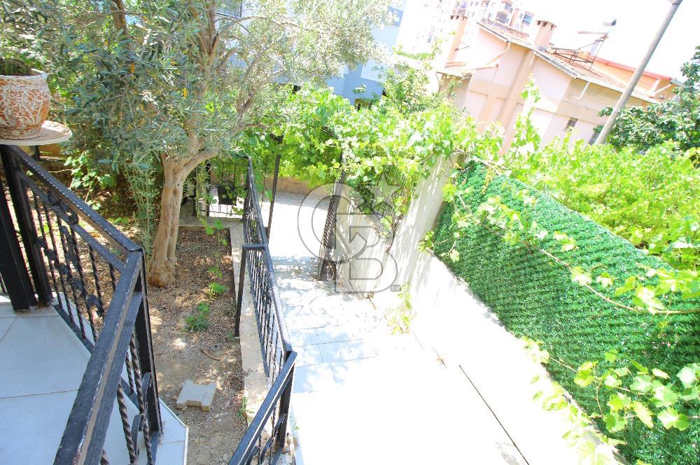 Torbalı Ayrancılar İnönü Mah.de 5+1 Müstakil Satılık Triplex