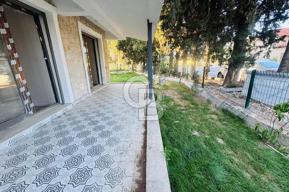 Foça Hacıveli Mahallesinde Müstakil Bahçeli Kiralık 2+1 Daire
