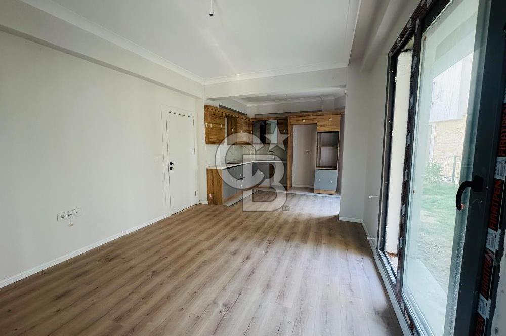 Foça Hacıveli Mahallesinde Müstakil Bahçeli Kiralık 2+1 Daire