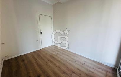 Foça Hacıveli Mahallesinde Müstakil Bahçeli Kiralık 2+1 Daire
