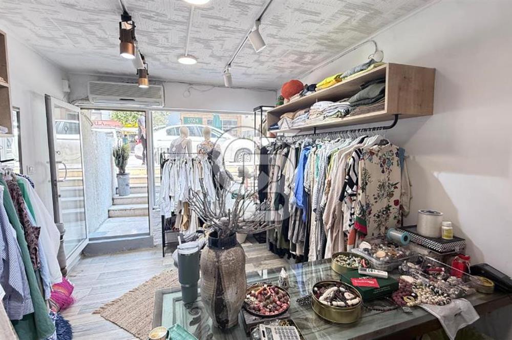 Göztepe Mithatpaşa Caddesi'nde Kiracılı Satılık Dükkan