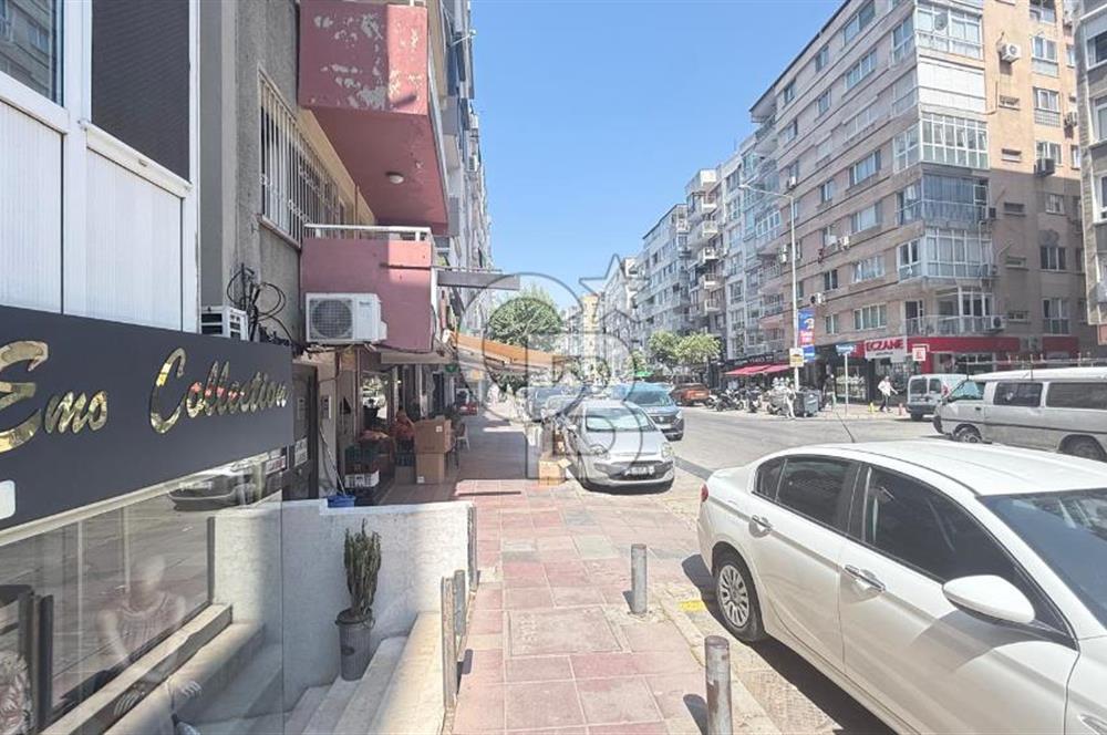 Göztepe Mithatpaşa Caddesi'nde Kiracılı Satılık Dükkan