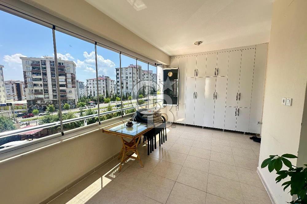 Coldwell Banker'dan Tavşantepe Mh. Elit Parkta Satılık 4+1 Daire