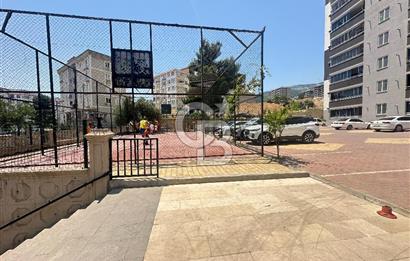 Coldwell Banker'dan Tavşantepe Mh. Elit Parkta Satılık 4+1 Daire
