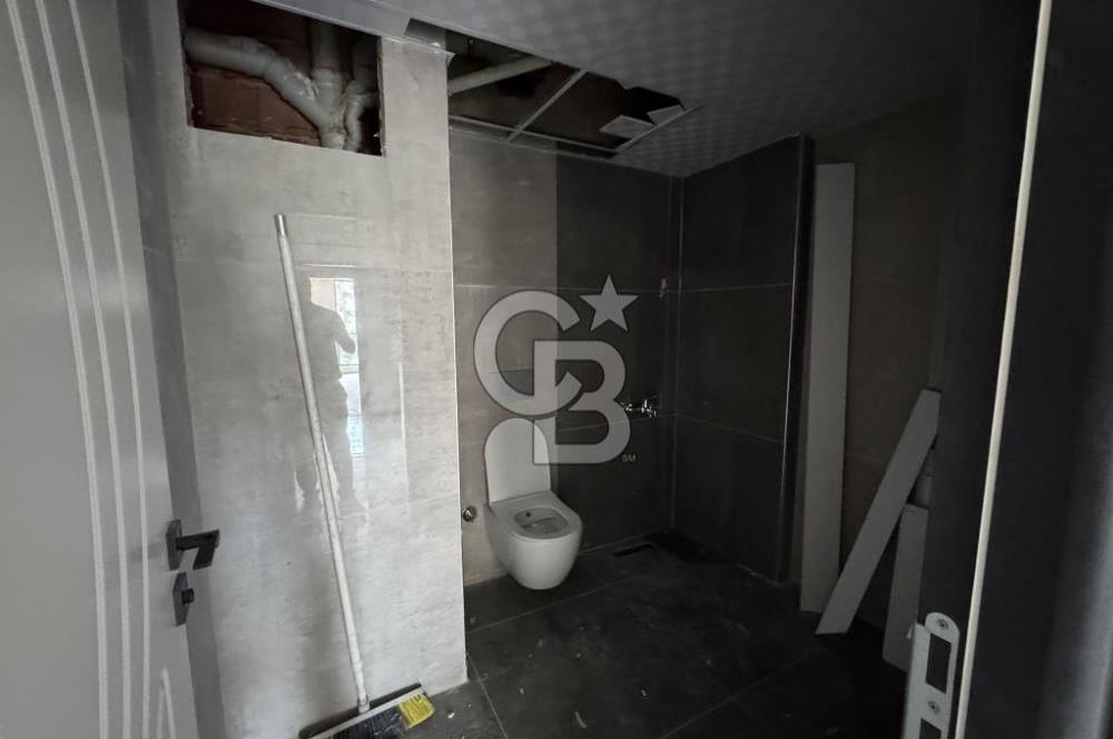 KÖY KAHVESİNİN YANINDA 2+1 SIFIR DAİRELER