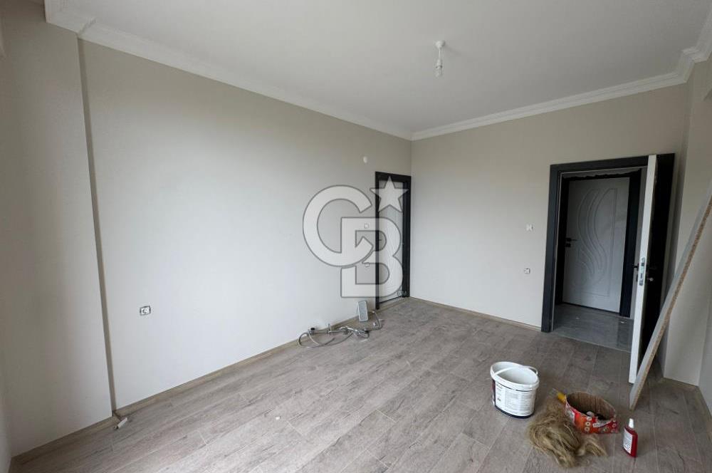 KÖY KAHVESİNİN YANINDA 2+1 SIFIR DAİRELER