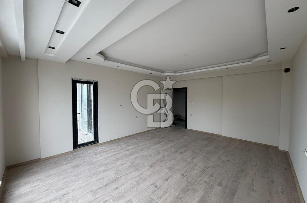 KÖY KAHVESİNİN YANINDA 2+1 SIFIR DAİRELER