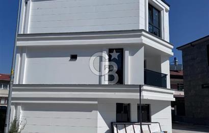 CB CITY'DEN SAZOVA ATATÜRK STADYUM'U KARŞISI KİRALIK KOMPLE BİNA