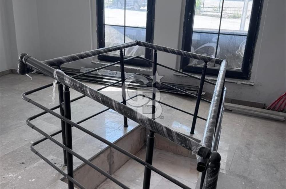 CB CITY'DEN SAZOVA ATATÜRK STADYUM'U KARŞISI KİRALIK KOMPLE BİNA
