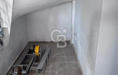 CB CITY'DEN SAZOVA ATATÜRK STADYUM'U KARŞISI KİRALIK KOMPLE BİNA