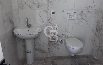 CB CITY'DEN SAZOVA ATATÜRK STADYUM'U KARŞISI KİRALIK KOMPLE BİNA