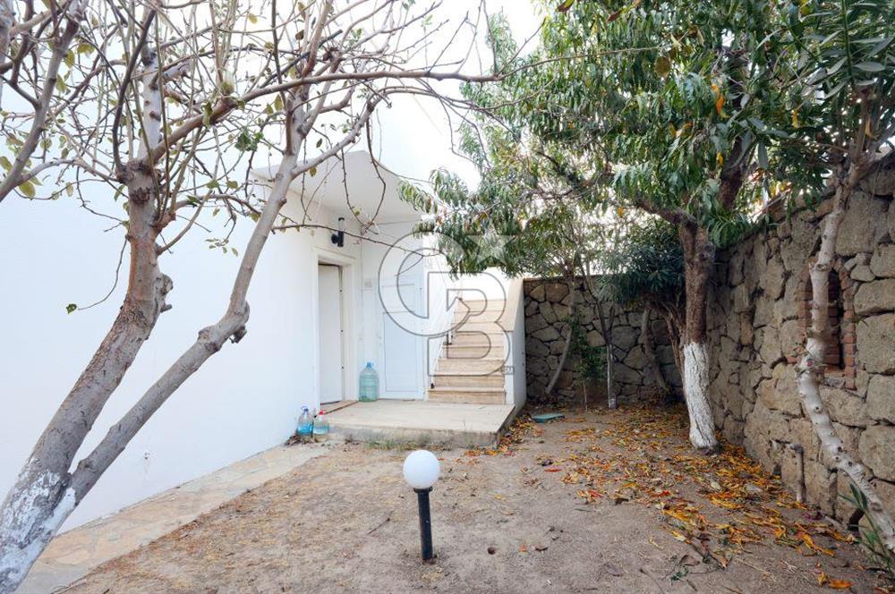 BODRUM GÜMÜŞLÜK KOYUNBABA BAHÇE KATI SATILIK DAİRE