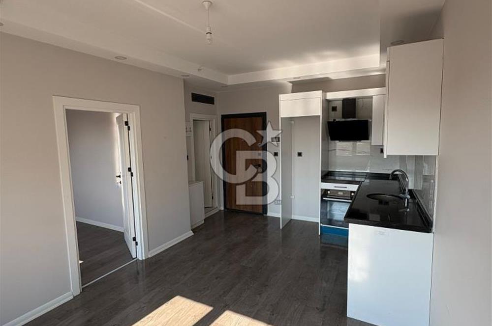 ŞİŞLİ DE SATILIK 1+1 ASANSÖRLÜ - KAPALI OTOPARKLI LÜKS DAİRE