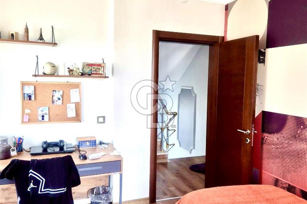 Büyükçekmece Ekşioğlu Yakamoz Sitesi Satılık 5+2 Müstakil Villa