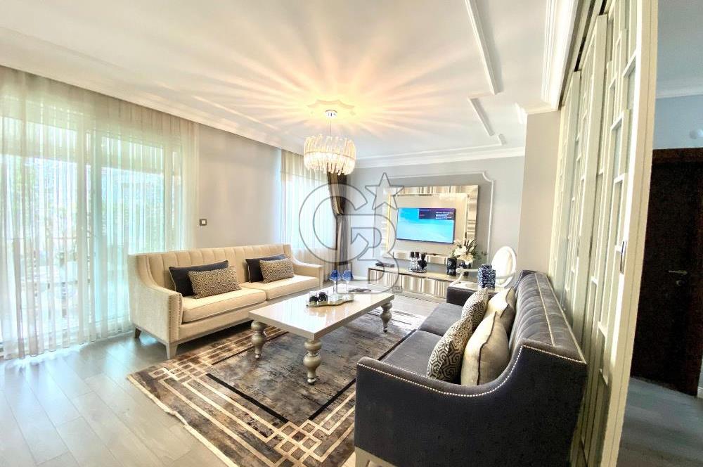 Büyükçekmece Ekşioğlu Yakamoz Sitesi Satılık 5+2 Müstakil Villa