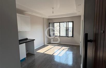 ŞİŞLİ DE SATILIK 1+1 ASANSÖRLÜ - KAPALI OTOPARKLI LÜKS DAİRE