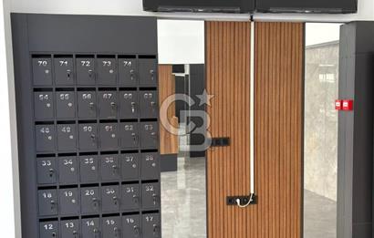 ŞİŞLİ DE SATILIK 1+1 ASANSÖRLÜ - KAPALI OTOPARKLI LÜKS DAİRE