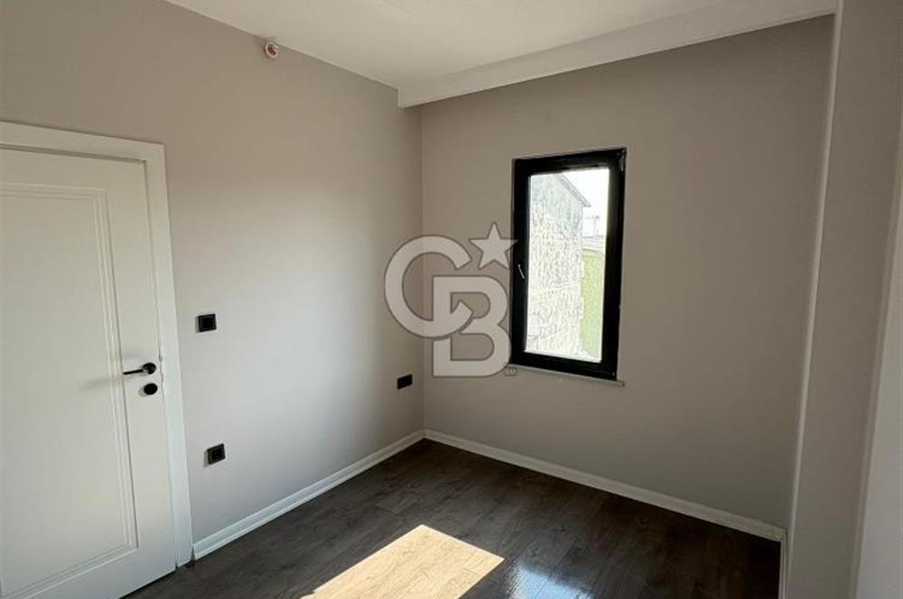 ŞİŞLİ DE SATILIK 1+1 ASANSÖRLÜ - KAPALI OTOPARKLI LÜKS DAİRE