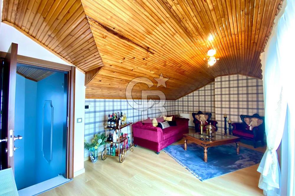 Büyükçekmece Ekşioğlu Yakamoz Sitesi Satılık 5+2 Müstakil Villa